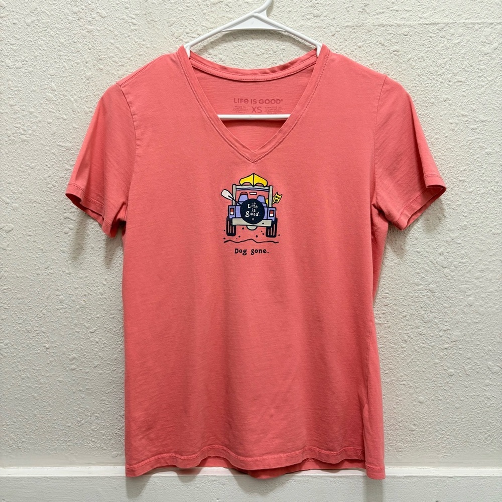 Life is Good Coral "Dog Gone" V-Neck Tee XS